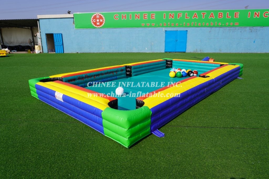 IS11-005 Inflatable Football Snooker Inflatable Human Billiard Table Games