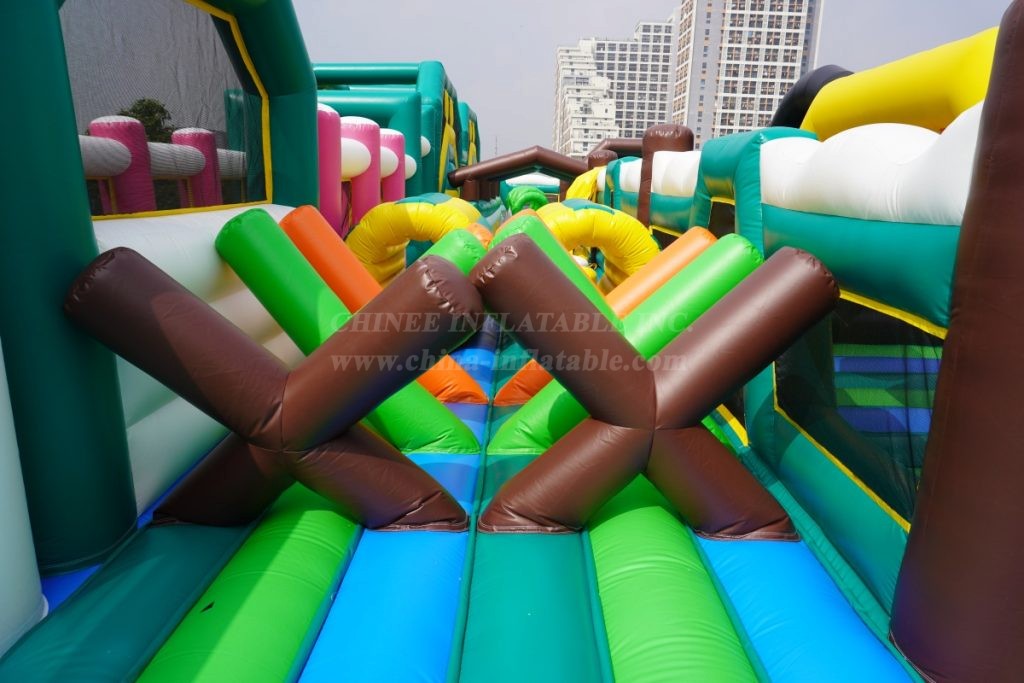 T6-801 768m² Inflatable Park