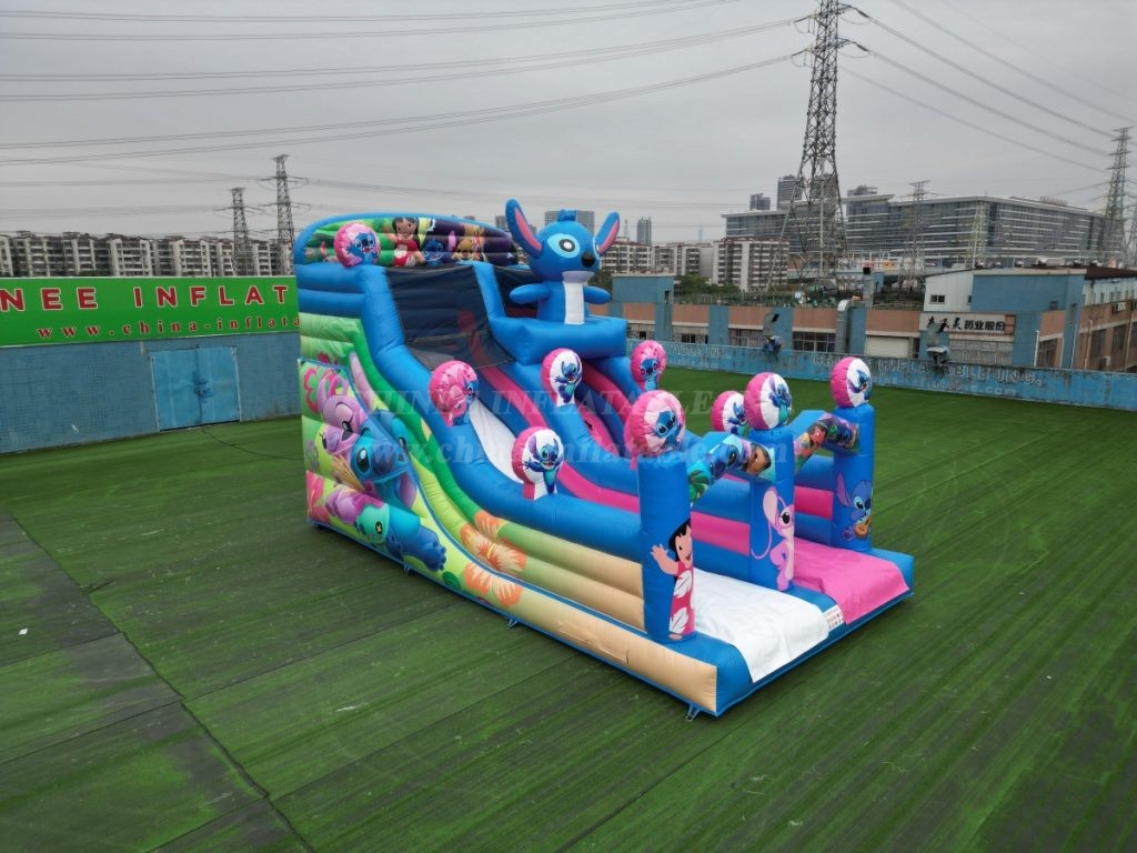 T8-7002 Lilo & Stitch’s Inflatable Slide